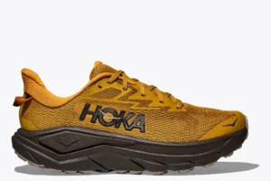 Hoka Challenger 8